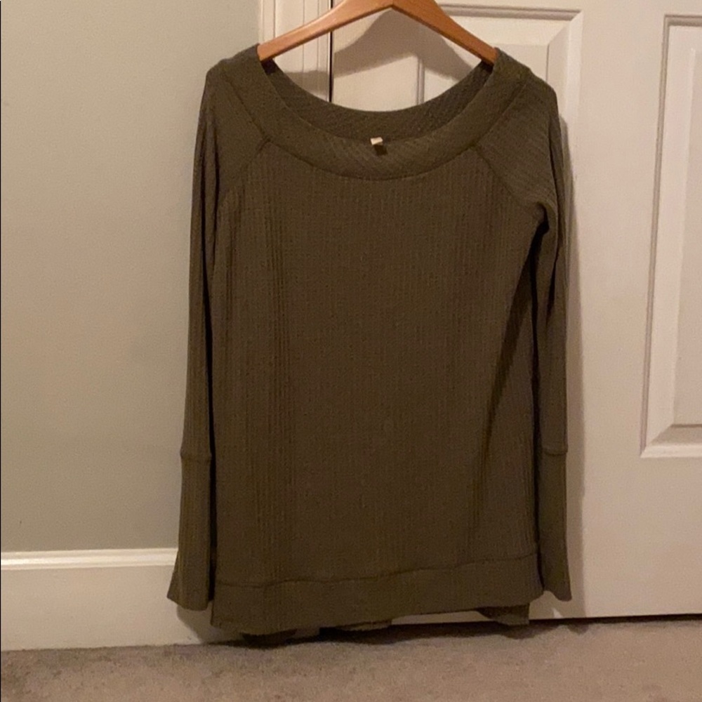 plain green waffle pattern shirt